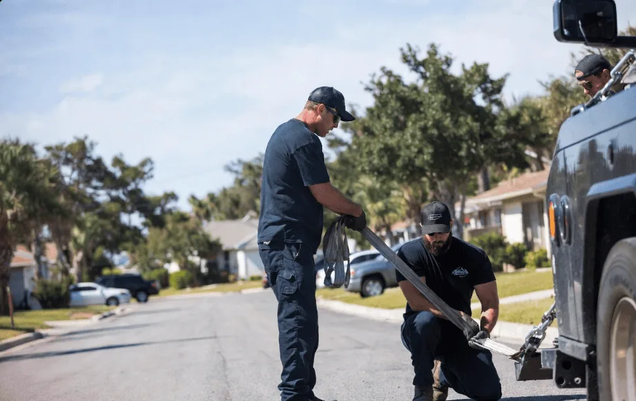 Heavy Duty Towing in Schnellville, IN near me